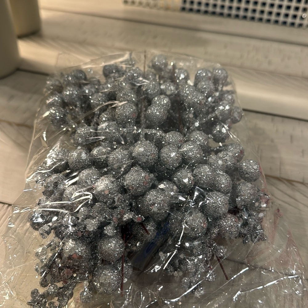 Silver Berry picks